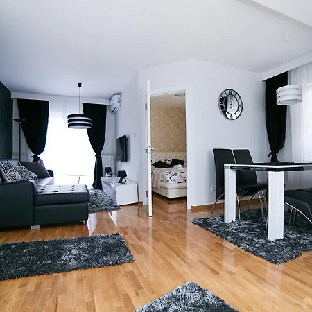 Lux Apartmani Beograd Exterior photo