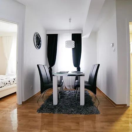 Lux Apartmani Beograd Exterior photo